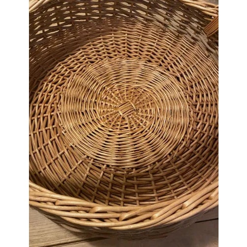 24" in diameter 8" deep 23" high