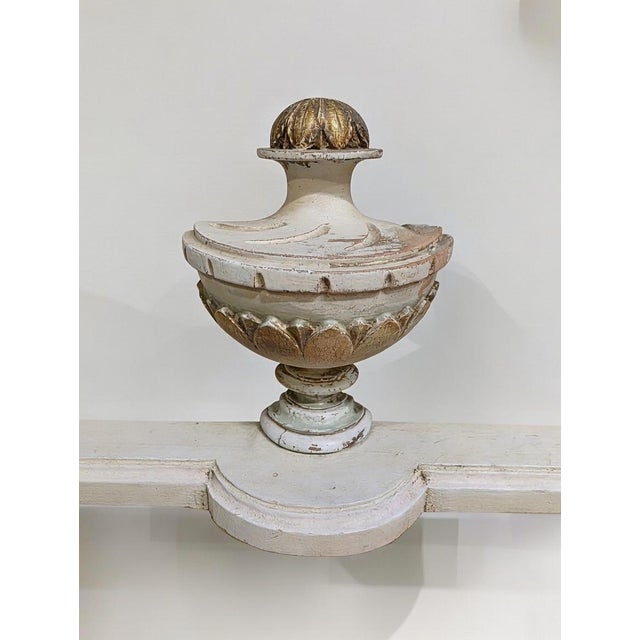 Louis XVI Console Table in Polychrome For Sale - Image 4 of 12