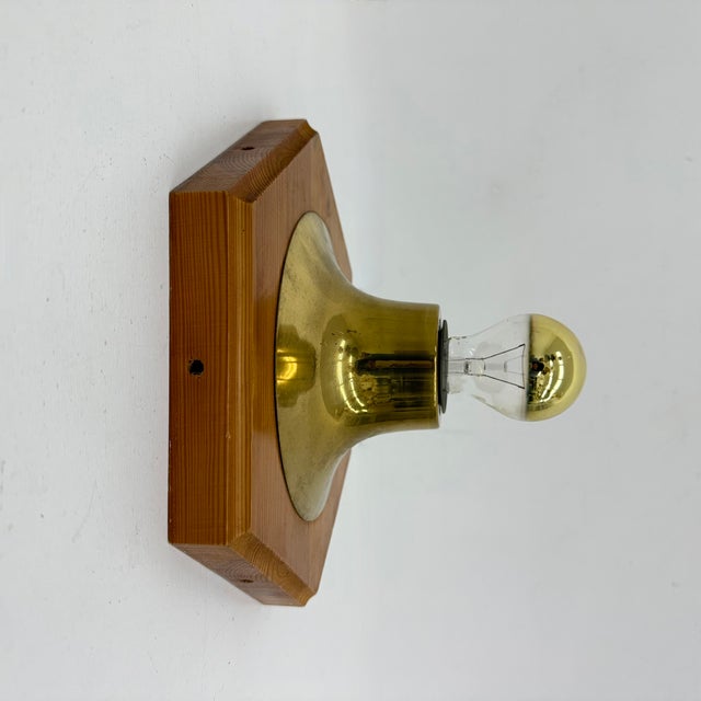 Vintage Hexagonal Wall Lamp with Pine Wood and Brass, 1970s For Sale - Image 12 of 16
