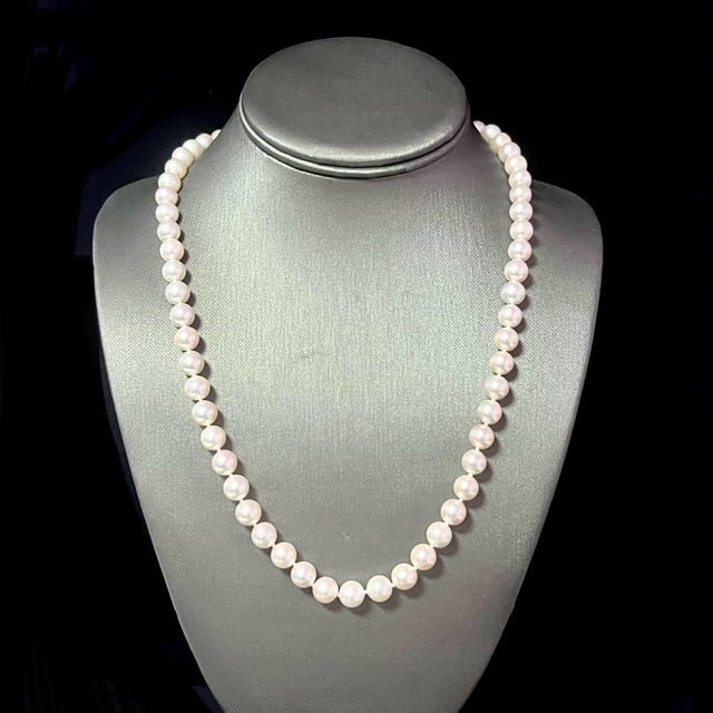Akoya Pearl Diamond Necklace 21.5" 18k W Gold 8.5 mm Certified For Sale - Image 9 of 9