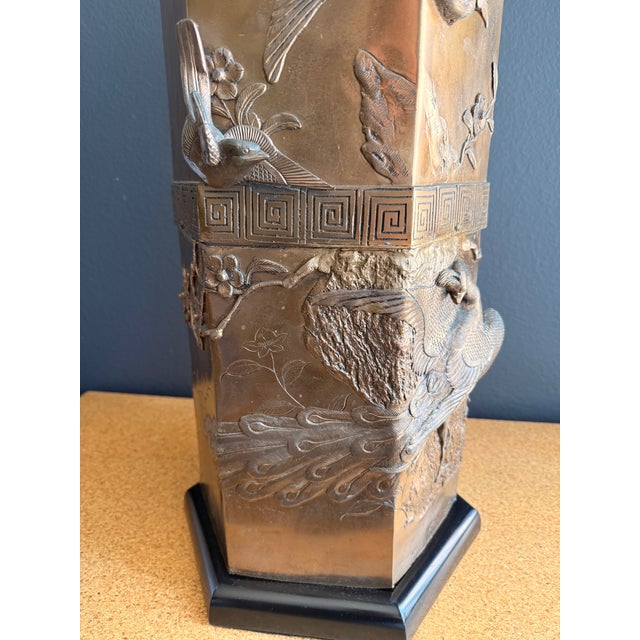 1950s Hollywood Regency Bronze Lamp With Peacocks Manner of Billy Haines For Sale - Image 9 of 12