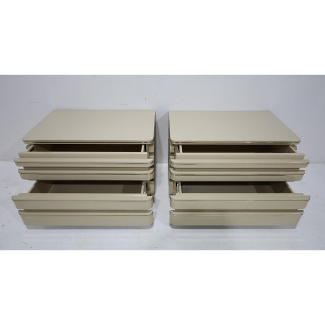 Pair of Roger Rougier Nightstands in Lacquer With Gold Trim For Sale In Dallas - Image 6 of 9