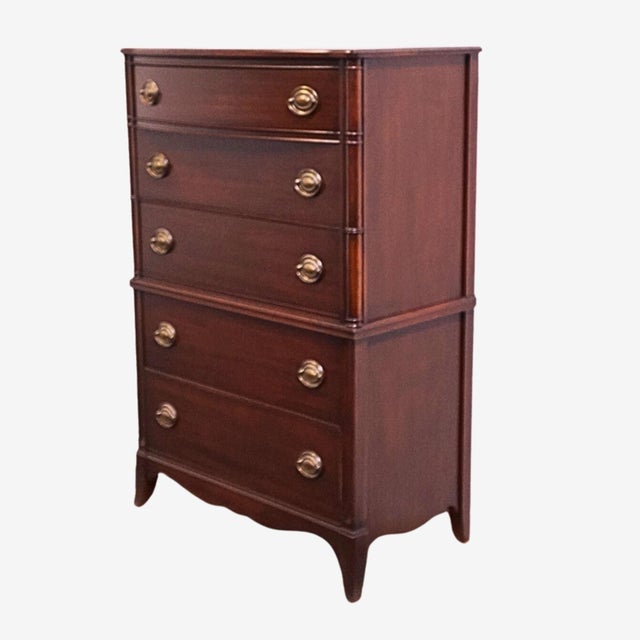HUNTLEY FURNITURE Solid Mahogany Traditional Duncan Phyfe Style 34" Chest of Drawers 1850 51.5" High 34" Wide 20" Deep We...