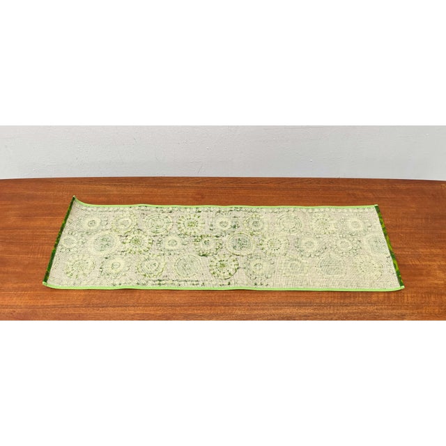 Green Mid-Century Modern Danish Decorative Linen Table Cloth Runner, 1960s For Sale - Image 8 of 14