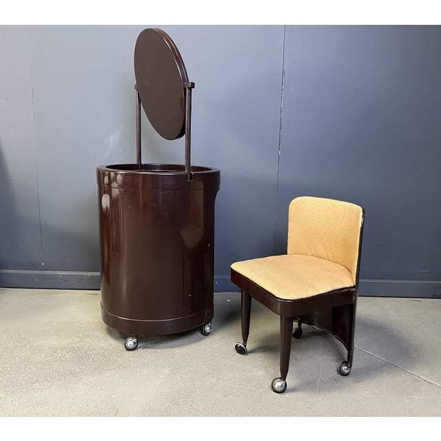 Silvi Vanity Table on Wheels and Chair from Studio Kastilia, 1970s, Set of 2 For Sale - Image 3 of 10