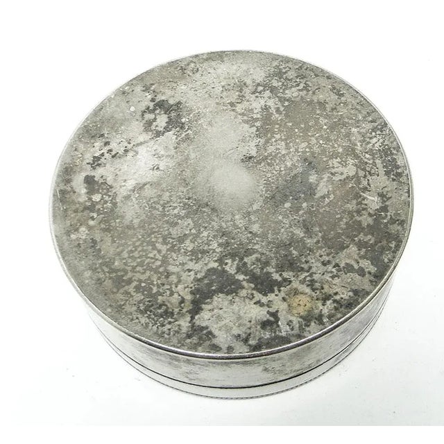 Art Nouveau French Pill Container, 1900s, in Very Good conditions. Designed 1890 to 1919