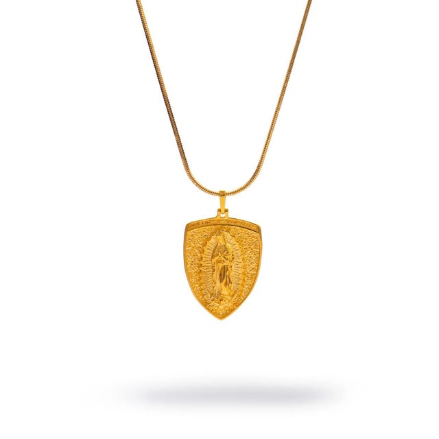 Sacred Virgin Mary Gold Medallion Necklace For Sale In Miami - Image 6 of 10