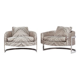 Example of Minimalist Accent Chairs