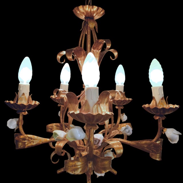 Vintage Hollywood Regency Florentine Five-Arm Metal Chandelier with Porcelain Flowers, 1970s For Sale - Image 10 of 18
