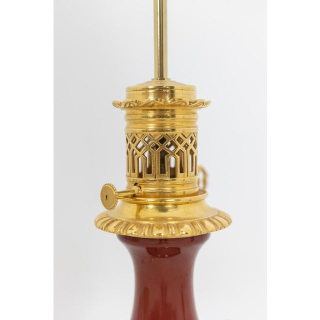 Porcelain and Gilded Bronze Sang-De-Boeuf Table Lamps, 1880s, Set of 2 For Sale - Image 4 of 6