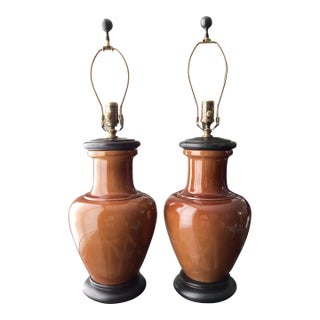 Late 20th Century Visual Comfort Caramel Glazed Ceramic Table Lamps – Pair on Black Wood Bases For Sale