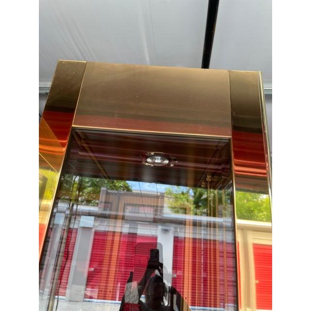 Mid-Century Modern Vintage Mid Century MasterCraft Vitrine #1 For Sale - Image 3 of 17