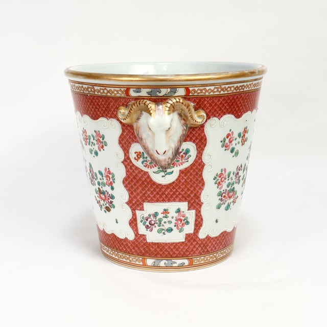 Early 20th Century Antique Samson Porcelain Chinese Export Style Bianco Sopra Bianco Jardiniere For Sale - Image 5 of 17