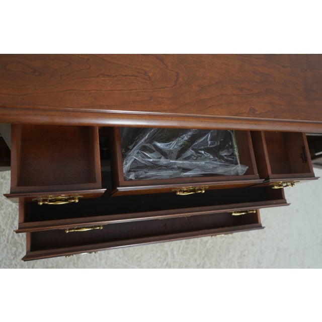 1980s Henredon Cherry Queen Anne Style Sideboard Credenza For Sale - Image 5 of 18