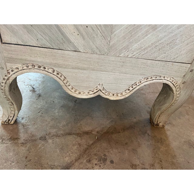 18th Century Bleached French Walnut Louis XVI Chest of Drawers / Commode For Sale - Image 9 of 12