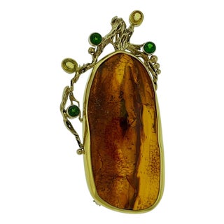 Natural Amber Tsavorite and Yellow Sapphire Necklace / Pin 18 Karat Yellow Gold For Sale