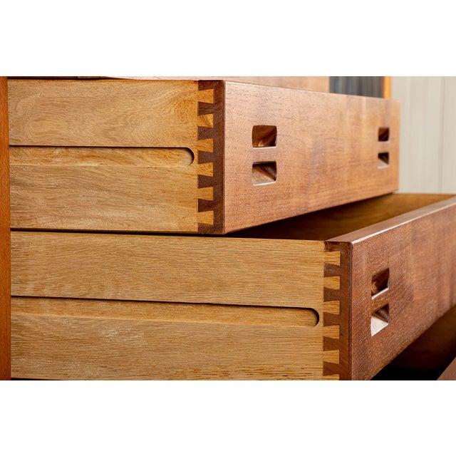 Long Danish Sideboard in Teak and Oak and Leatherette by Arne Hovmand-Olsen, 1960 For Sale - Image 14 of 18