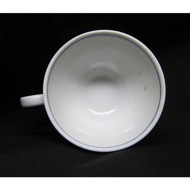 Traditional Mid 20th Century Vintage Hutschen Reuther Blue Onion Big Tea Coffee Cup For Sale - Image 3 of 4