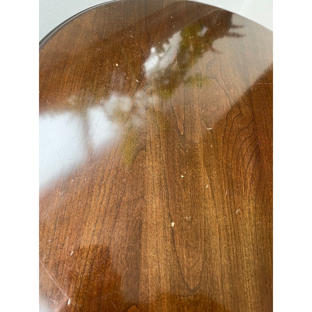 Ethan Allen 1980s Ethan Allen Antique Oval Side Table For Sale - Image 4 of 12