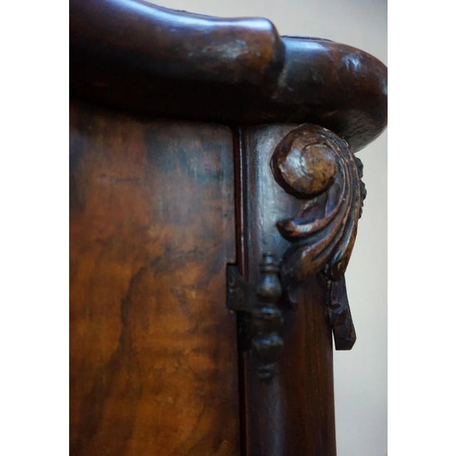 Brown Italian Baroque Rococo Walnut Burl Nightstand, 1850s For Sale - Image 8 of 17