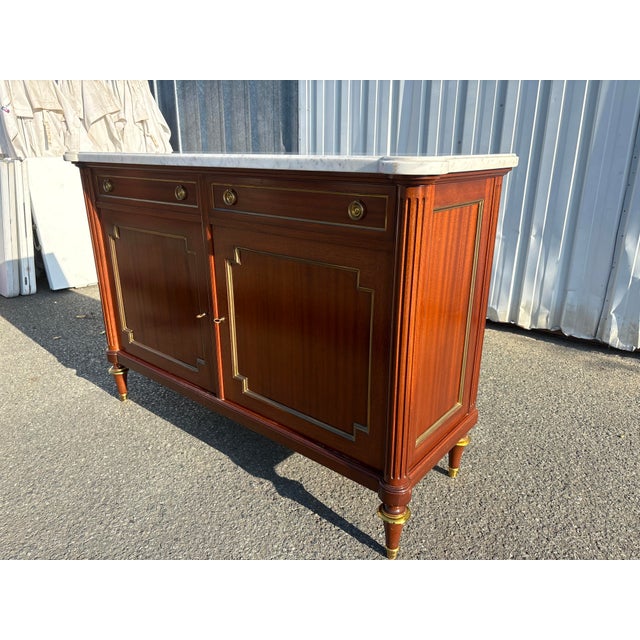 French Neoclassical Brass and Marble Sideboard in Mahogany by Maurice Hirsch, 1950s For Sale - Image 3 of 12