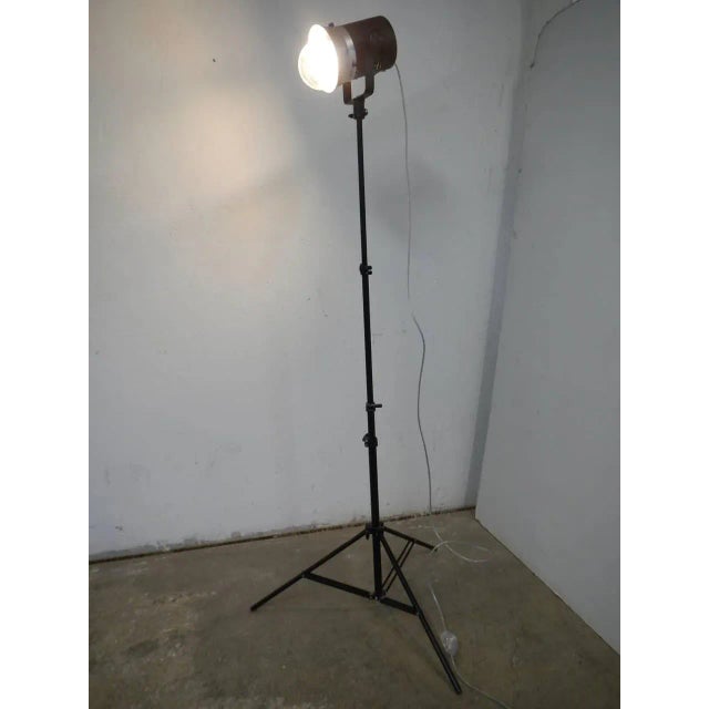 Floor Lamp with Camera Tripod from IFF Manfrotto Bassano, 1970s For Sale - Image 12 of 13