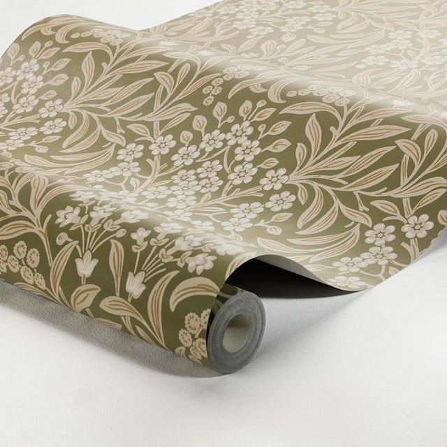 A rich and resplendent botanical created in the 1970s, Kryddhyllan was inspired by the stylized organic patterns...