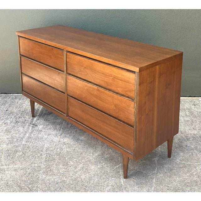 Vintage MCM Bassett 6 Drawer Dresser For Sale - Image 9 of 12