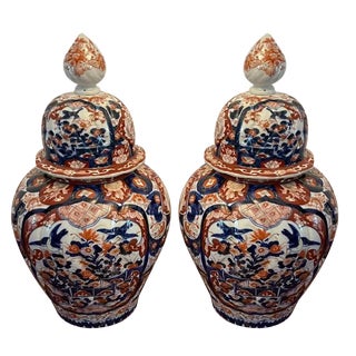 Antique Japanese Imari Lidded Vases, Set of 2 For Sale