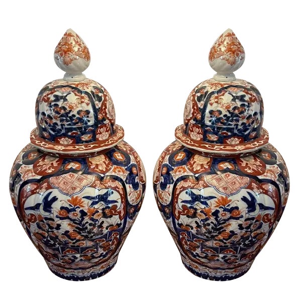 Antique Japanese Imari Lidded Vases, Set of 2 For Sale