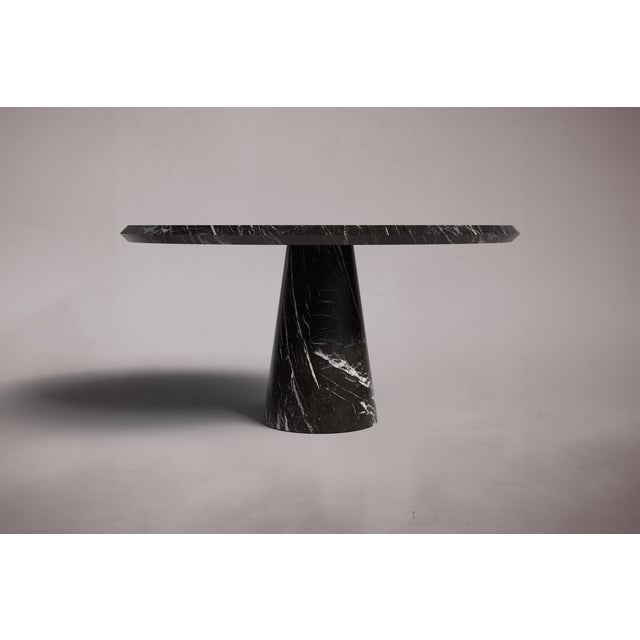 Crafted and hand-finished from solid blocks of Alexander Black Marble, each piece exhibits the inherent variations in...