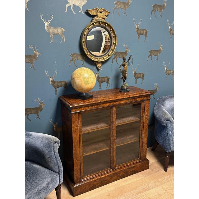 Small Antique Bookcase in Walnut, 1890s For Sale - Image 15 of 17