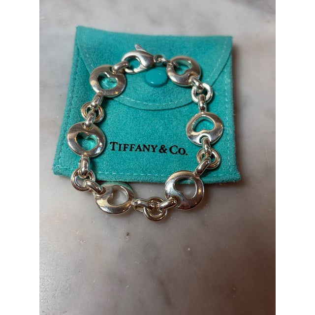 Tiffany & Co. Sterling Silver Vintage Stencil Heart Link Bracelet 29.17g For Sale - Image 6 of 7