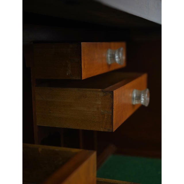American Empire Cherry & Birdseye Maple Butler Desk Chest For Sale In Philadelphia - Image 6 of 18