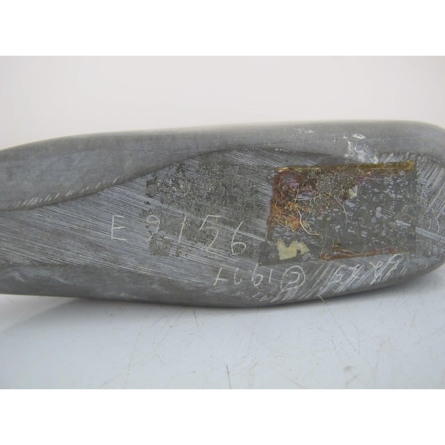 Moses Appaqaq Belcher Islands Canadian Inuit Arctic Bird Soapstone Sculpture For Sale - Image 4 of 8