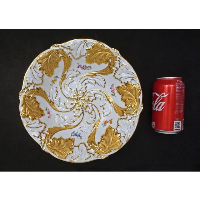 Meissen Porcelain Early 20th Century Meissen Large Bowl Centerpiece Gilt Crossed Swords Mark For Sale - Image 4 of 4