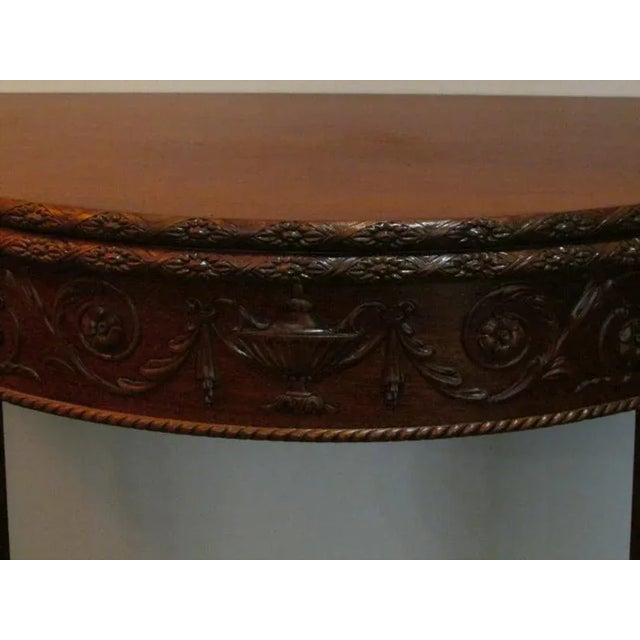 Antique Mahogany Foldable Wall Table in the style of Hepplewhite, 19th Century For Sale - Image 5 of 10