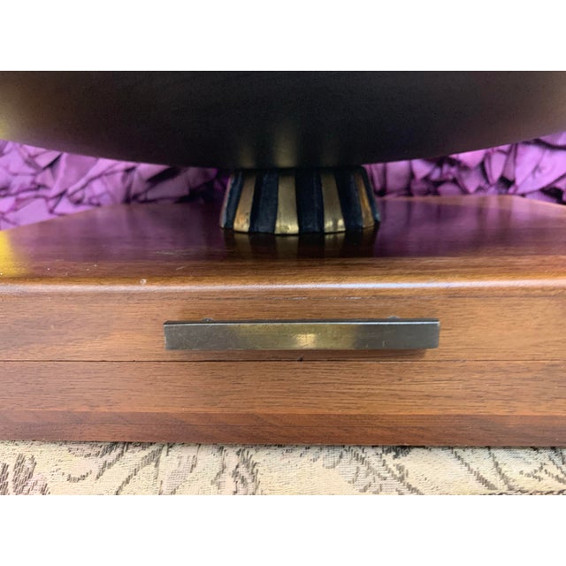 1950s Art Deco Style Black Charger With Gold Trim – Vintage Centerpiece For Sale In San Francisco - Image 6 of 7