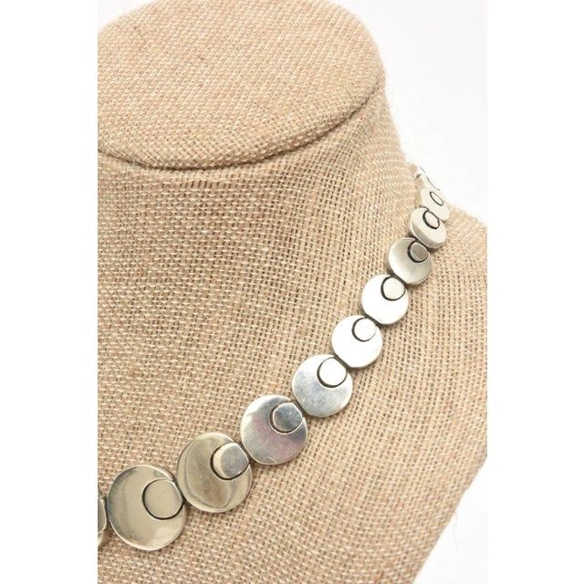 Metal Vintage Sterling Silver Hallmarked Geometric Link Sculptural Necklace For Sale - Image 7 of 10