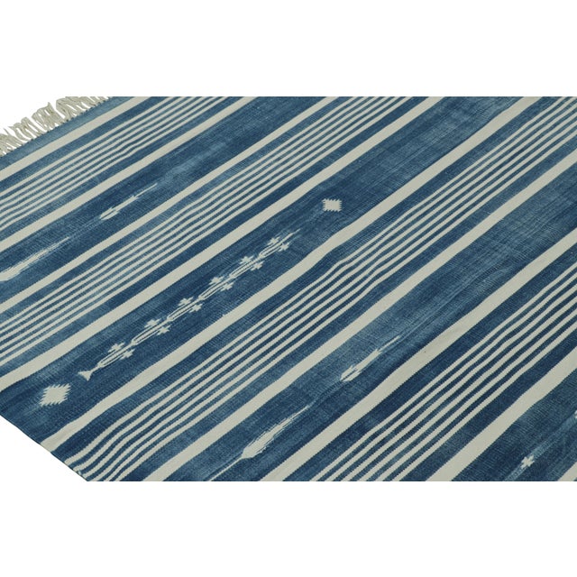 Rug & Kilim's Contemporary Dhurrie Rug in Blue and Off-White Stripes - 10x14 For Sale In New York - Image 6 of 8