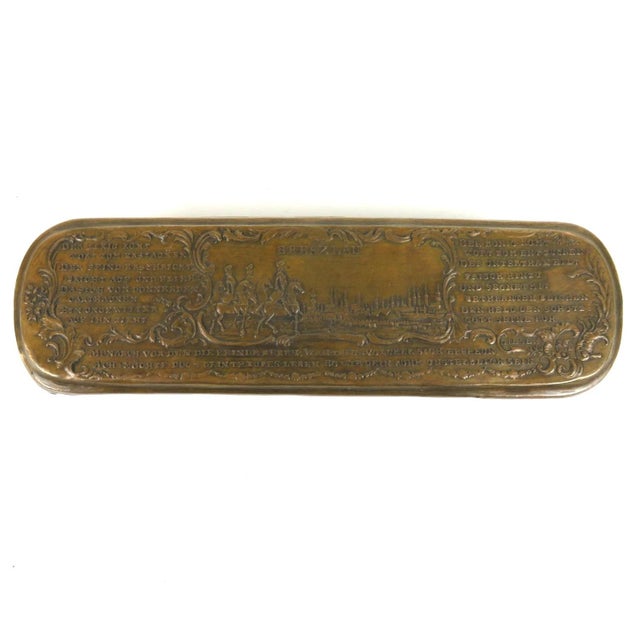 Iserlohn Snuffbox in Brass by J. H. Giese, Breslau, 18th Century, in Very Good conditions. Designed before 1890 This piece...