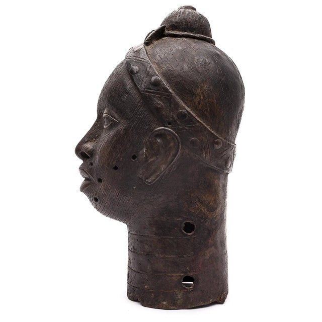 Black Benin Artist, Sculpture of Head, Early 1900s, Bronze For Sale - Image 8 of 12