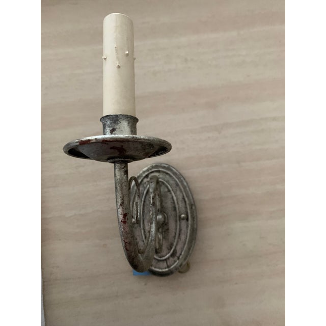 English 1980w Silver Painted Wall Sconce For Sale - Image 3 of 7