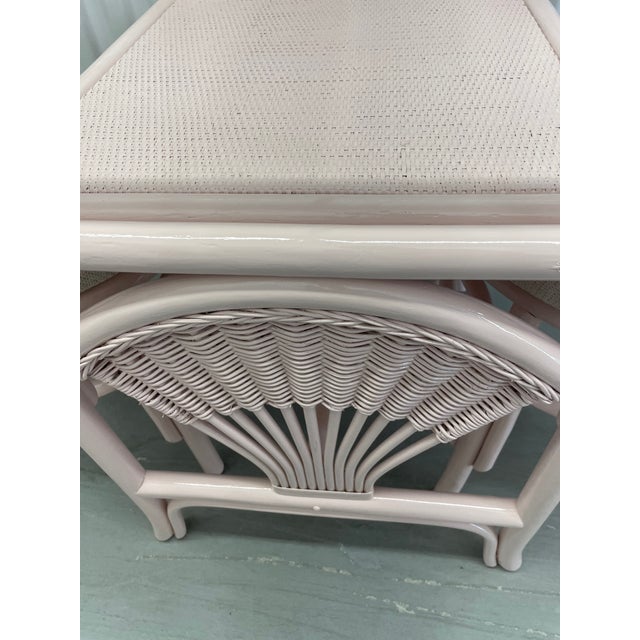 1960s Hollywood Regency Honeymoon Table Set in Georgia Pink Lacquer – Semi-Gloss Finish For Sale - Image 10 of 11