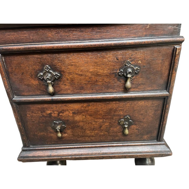 Oak Close Stool in Oak and Brass, 1700 For Sale - Image 4 of 5