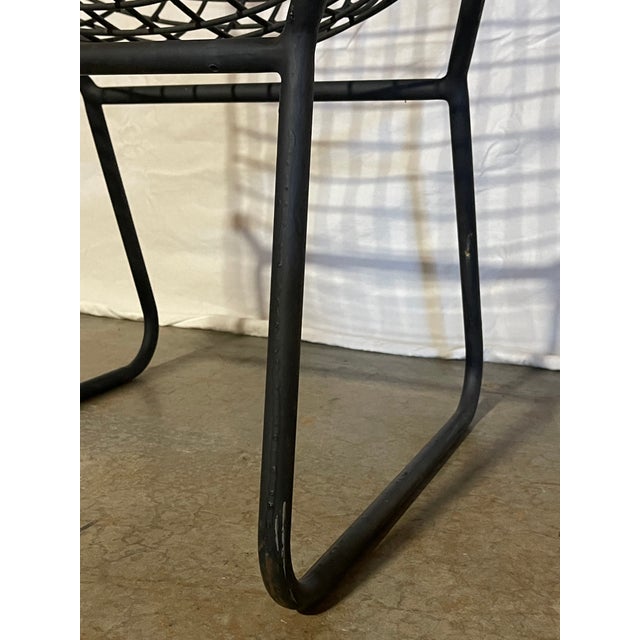 Black Knoll Style, Mid-Century Modern Metal Wire Chairs - Set of 6 Black For Sale - Image 8 of 14