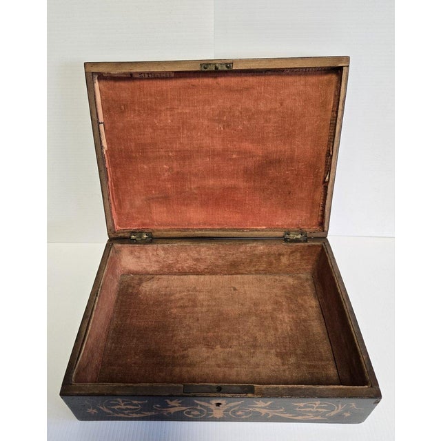 Sorrento Marquetry Box with a Medallion Scene of Three Dancers For Sale - Image 6 of 10