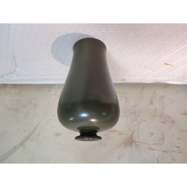 Chinese Ceramic Vase,Wanli Marked Brown Glaze Porcelain Plum Vase For Sale - Image 4 of 9