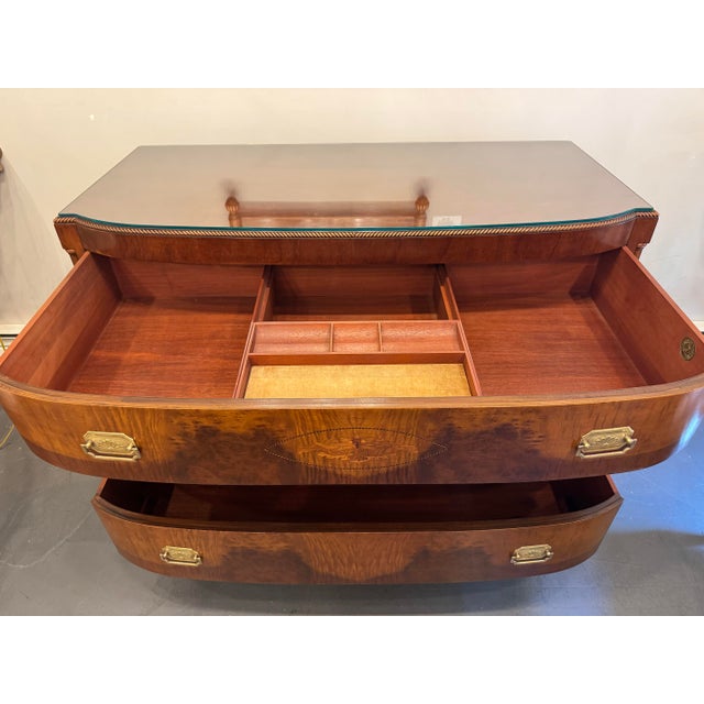 Traditional 1940s Vintage Berkey and Gay Crotch Mahogany Chest of Drawers For Sale - Image 3 of 12