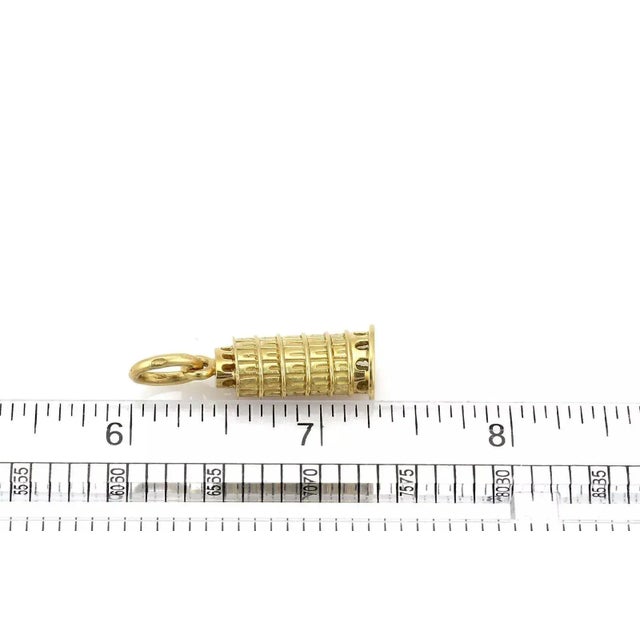 Late 20th Century Pomellato Leaning Pisa Tower 18k Yellow Gold Charm Pendant For Sale - Image 5 of 5